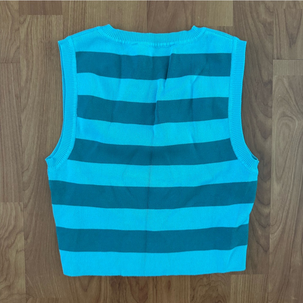 Zara Blue Crop Top Athletic Style - Picture 3 of 3